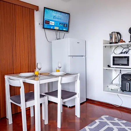 Solar Do Pico Apartment